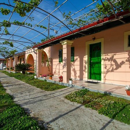 Tzoras‌ ‌Apartments‌ ‌Roda‌ ‌Corfu‌ Litheres Dış mekan fotoğraf