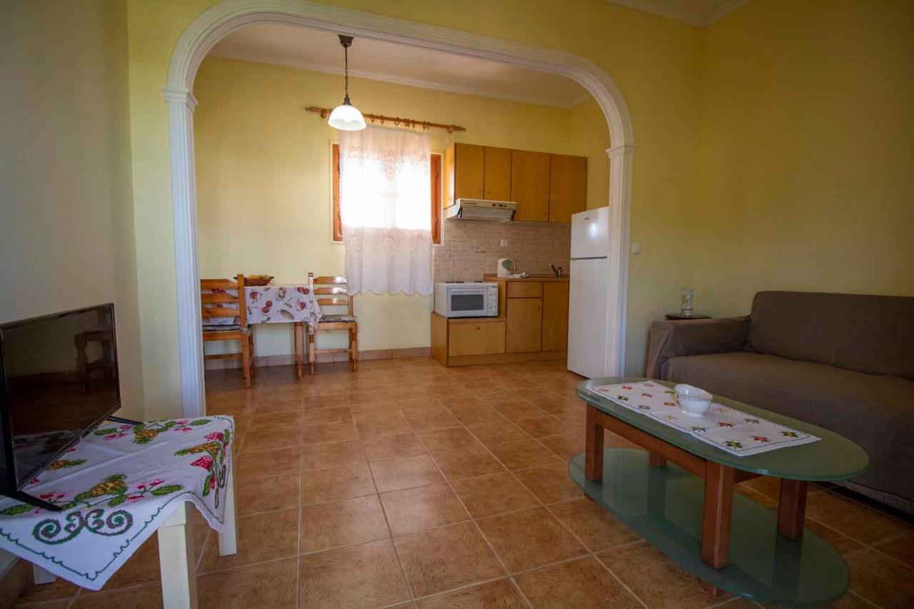 Tzoras‌ ‌Apartments‌ ‌Roda‌ ‌Corfu‌ Litheres Dış mekan fotoğraf