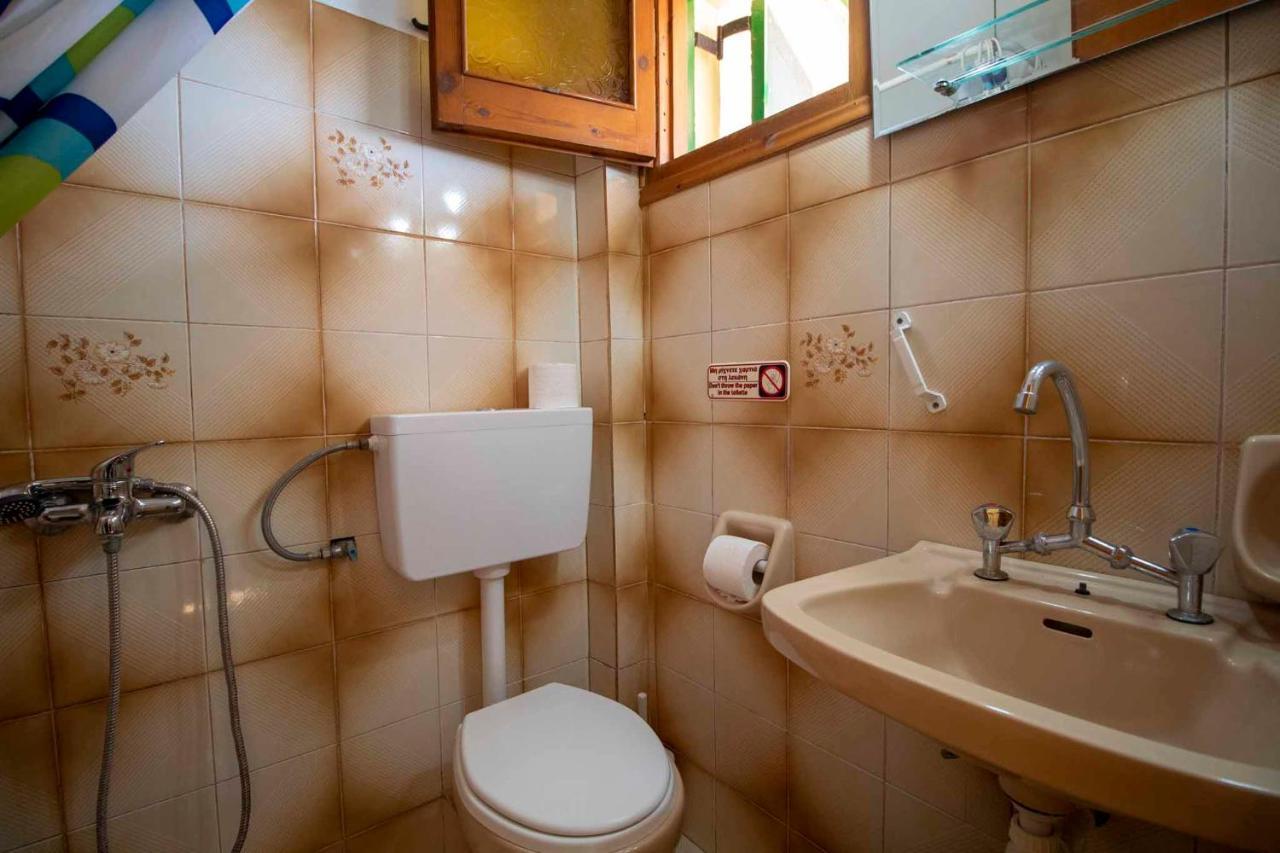 Tzoras‌ ‌Apartments‌ ‌Roda‌ ‌Corfu‌ Litheres Dış mekan fotoğraf