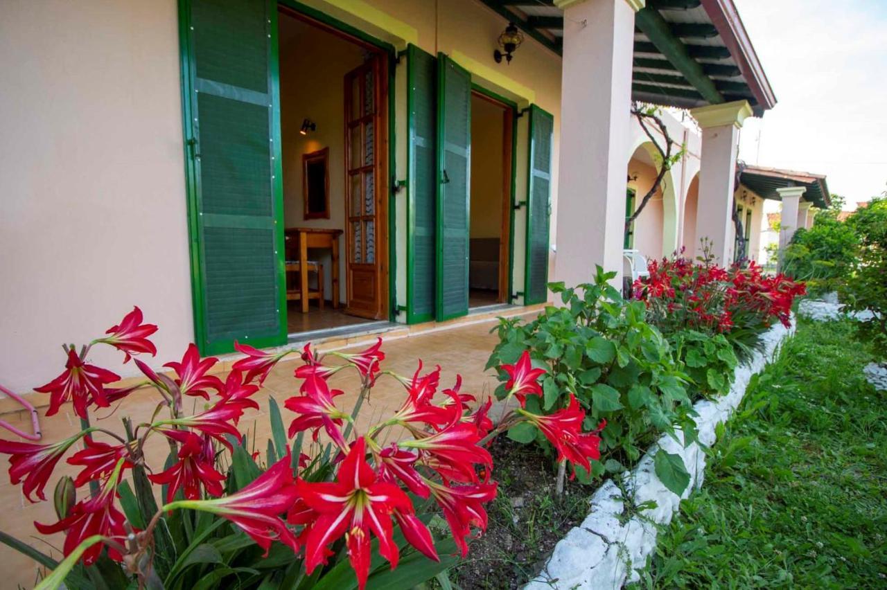Tzoras‌ ‌Apartments‌ ‌Roda‌ ‌Corfu‌ Litheres Dış mekan fotoğraf