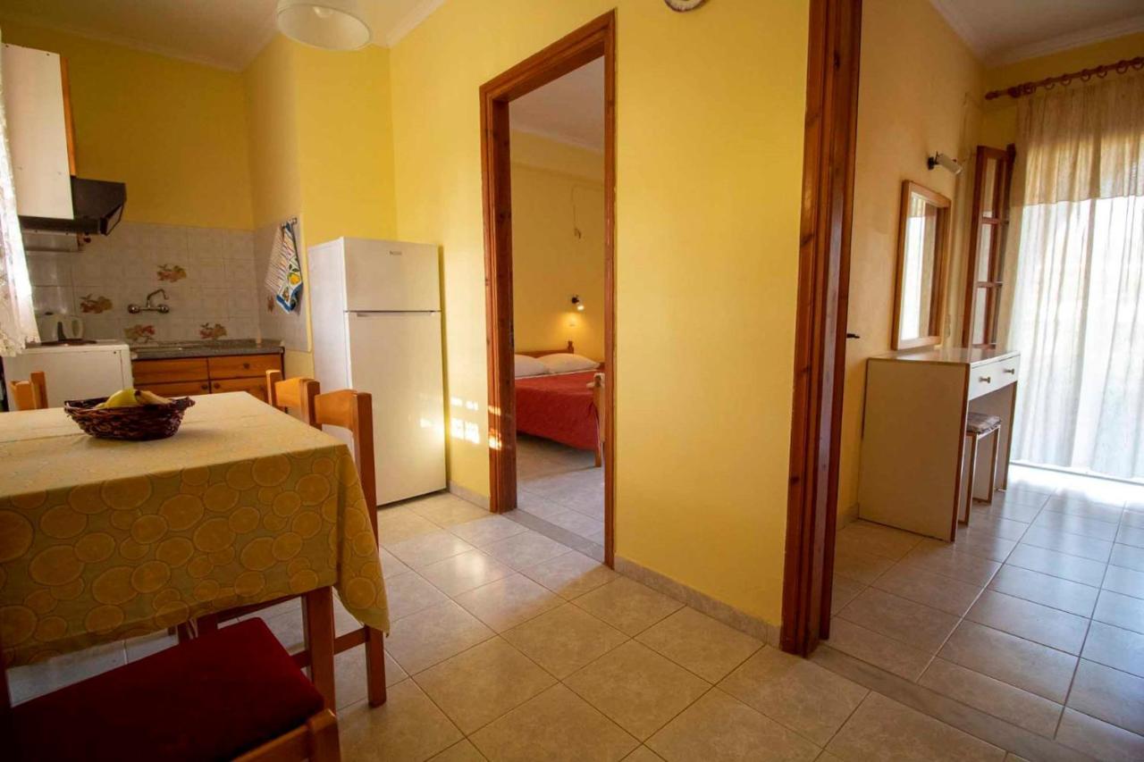 Tzoras‌ ‌Apartments‌ ‌Roda‌ ‌Corfu‌ Litheres Dış mekan fotoğraf