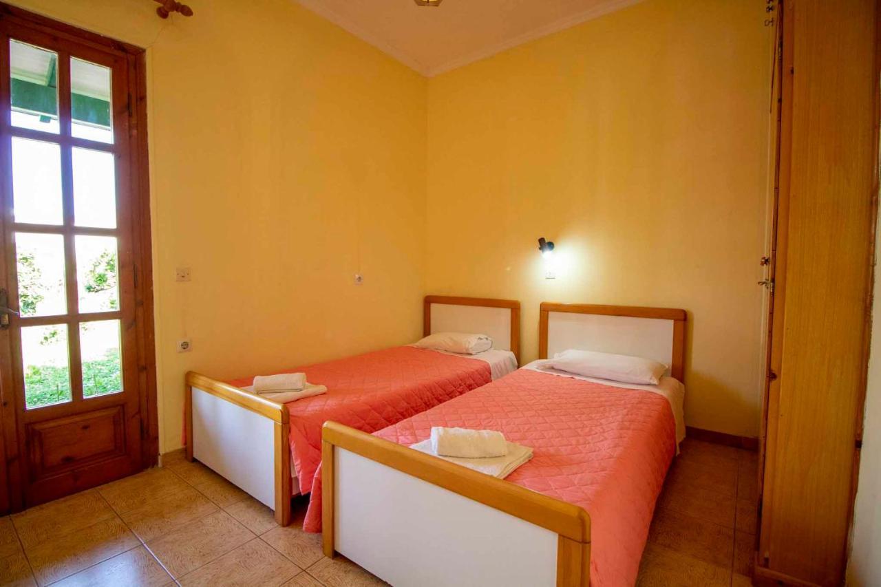 Tzoras‌ ‌Apartments‌ ‌Roda‌ ‌Corfu‌ Litheres Dış mekan fotoğraf