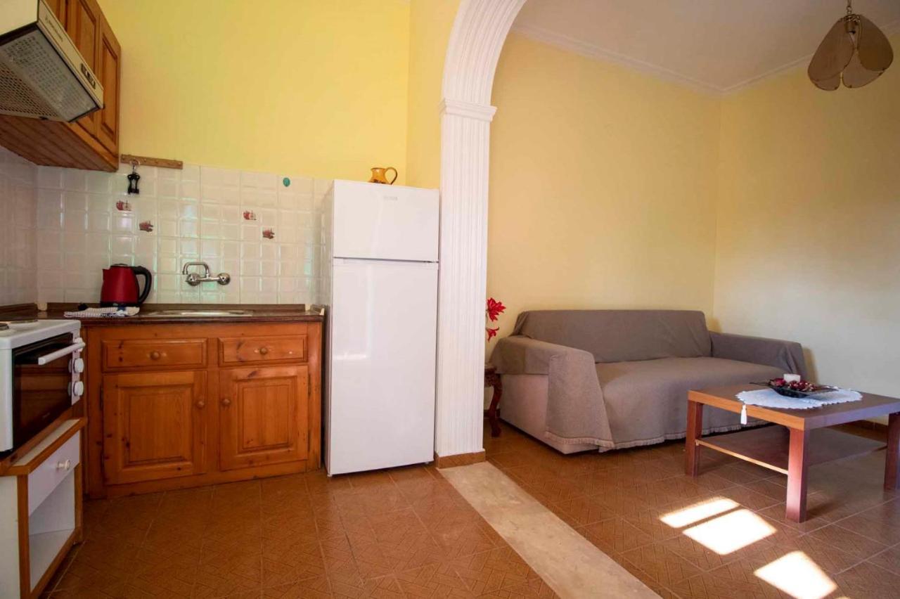 Tzoras‌ ‌Apartments‌ ‌Roda‌ ‌Corfu‌ Litheres Dış mekan fotoğraf