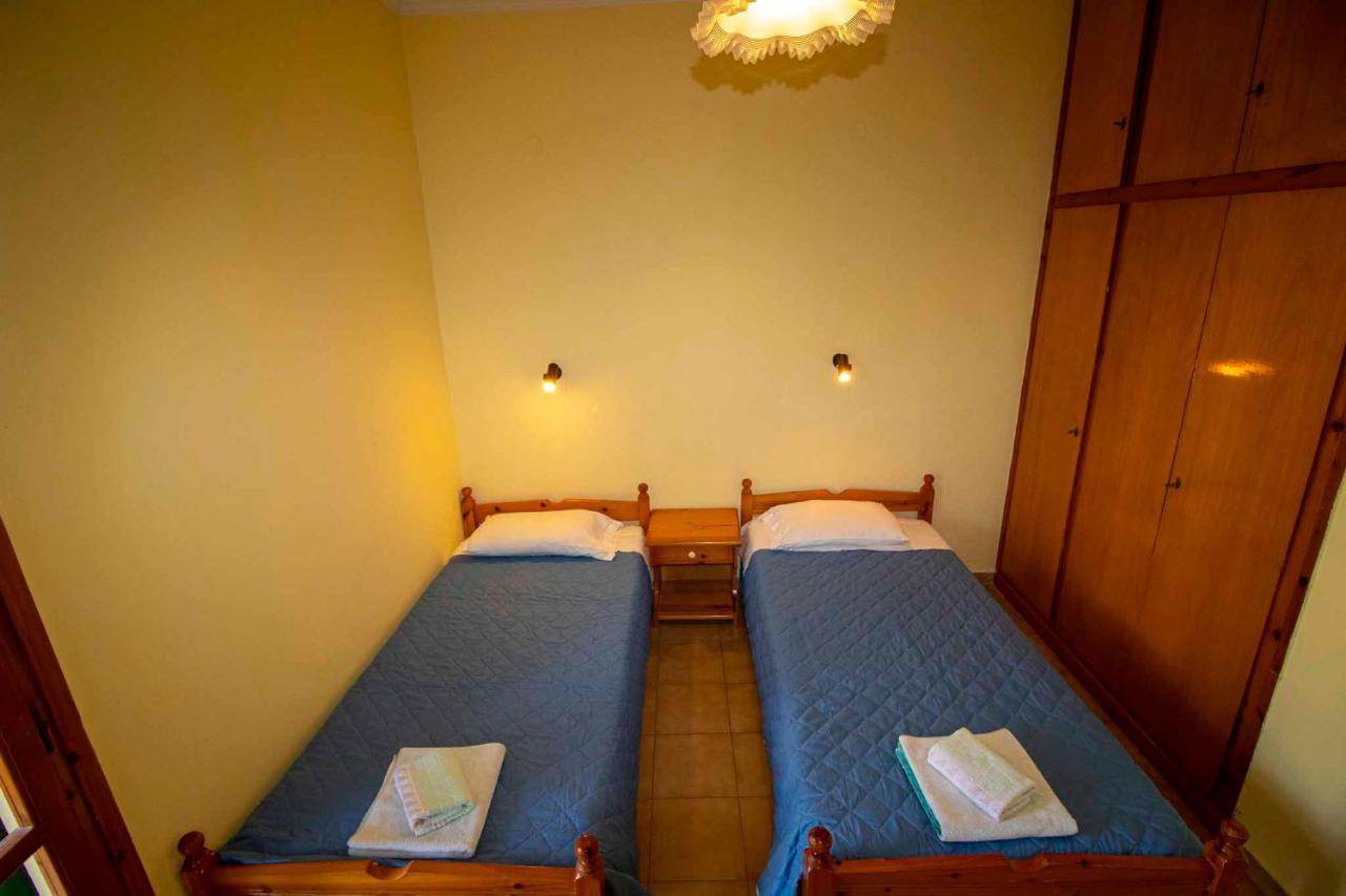 Tzoras‌ ‌Apartments‌ ‌Roda‌ ‌Corfu‌ Litheres Dış mekan fotoğraf